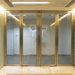 ���T����B